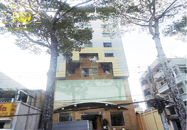 Hình chụp bao quát nguyên tòa nhà văn phòng cho thuê đường Nguyễn Thị Minh Khai quận 1