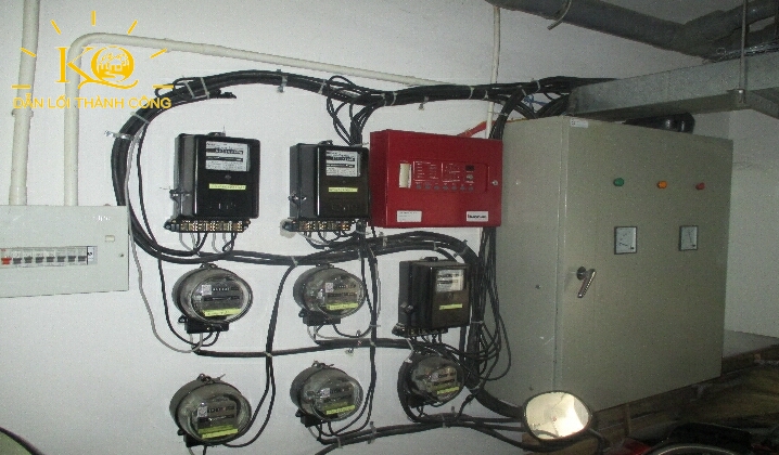 Hệ thống điện tại Cowelmic Building