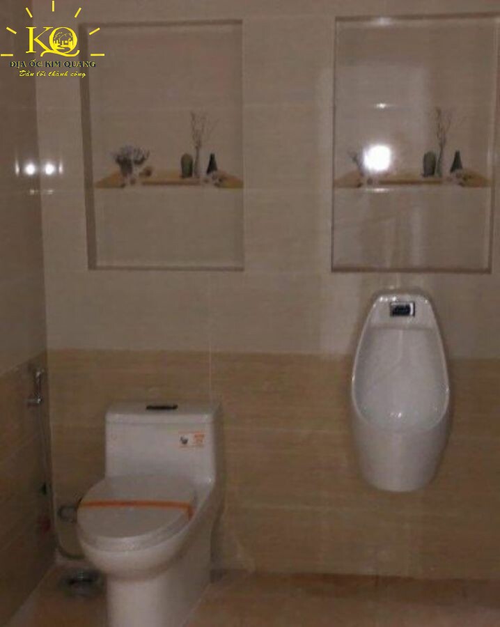 Toilet Ngọc Việt Building