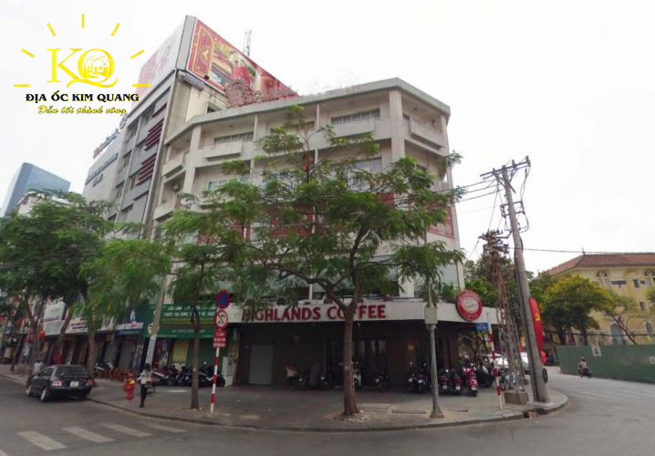 Hình chụp bao quát nguyên tòa nhà văn phòng cho thuê phường Nguyễn Thái Bình quận 1