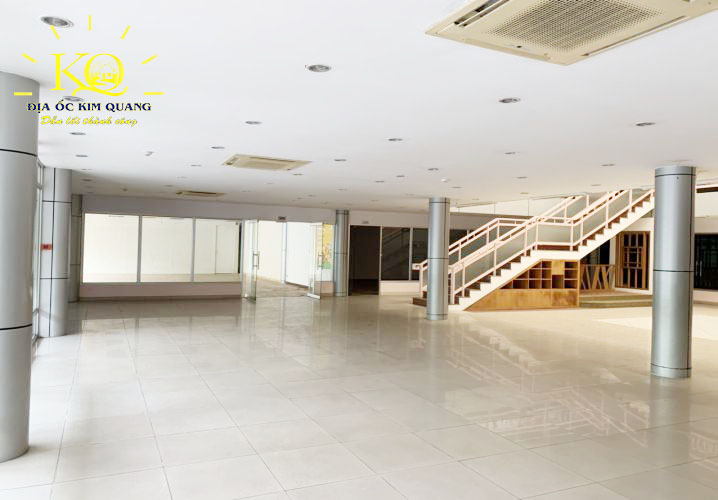 Diện tích trống tầng trệt nguyên tòa nhà văn phòng đường Nguyễn Văn Cừ quận 1 Diện tích trống tầng trệt nguyên tòa nhà văn phòng đường Nguyễn Văn Cừ quận 1