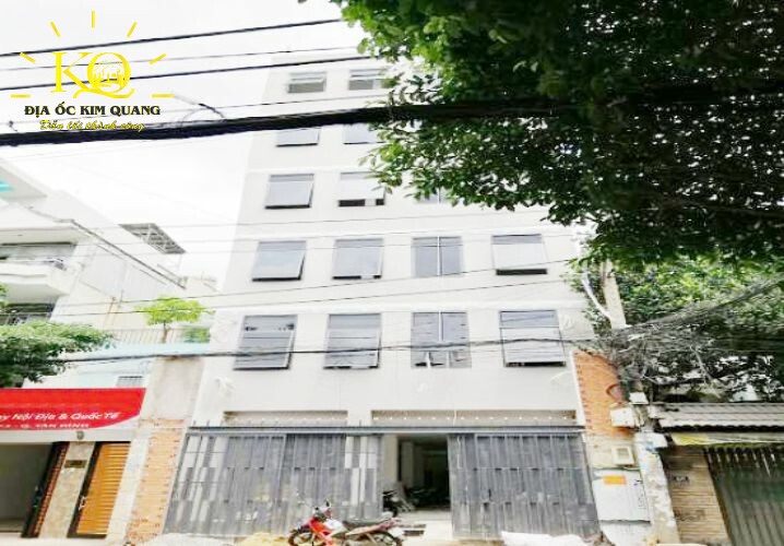 Hình chụp bao quát nhà cho thuê nguyên căn làm văn phòng tại khu vực phường 4 quận Tân Bình Hình chụp bao quát nhà cho thuê nguyên căn làm văn phòng tại khu vực phường 4 quận Tân Bình