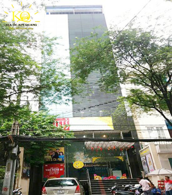 Hình chụp bao quát nguyên tòa nhà văn phòng cho thuê đường Võ Văn Tần 
