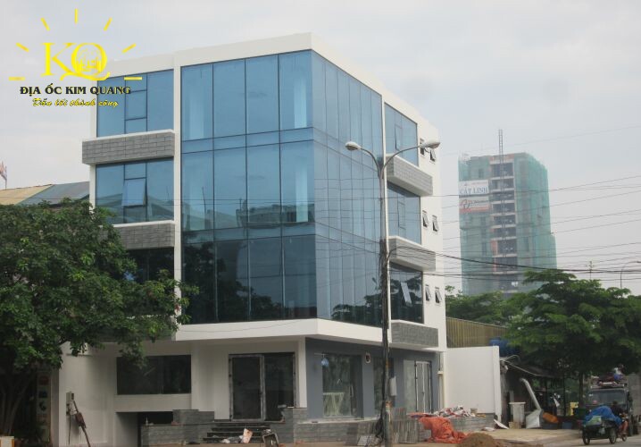 cho-thue-van-phong-nqc-office-phia-sau