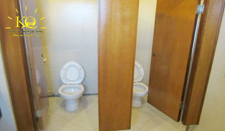 cho-thue-van-phong-pax-sky-2-building-toilet