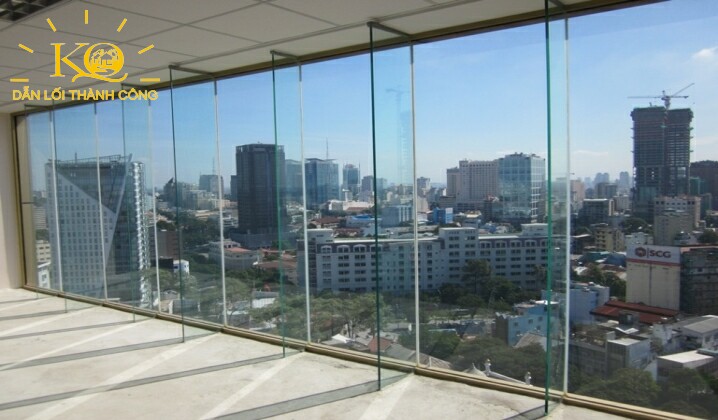 View từ tòa nhà Maritime Bank Tower