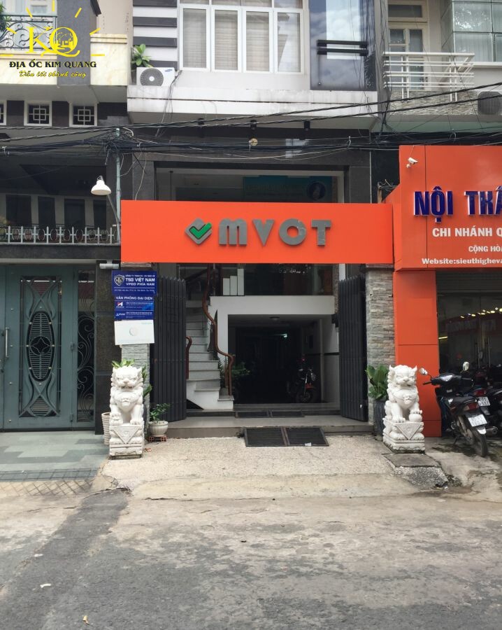 Phía trước Trần Văn Dư Building