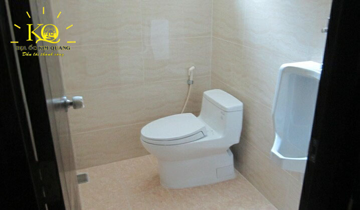 dia-oc-kim-quang-cho-thue-van-phong-quan-1-nguyen-nguyen-building-8-toilet