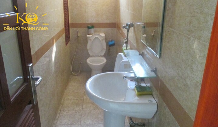dia-oc-kim-quang-cho-thue-van-phong-quan-1-p-t-building-08-toilet