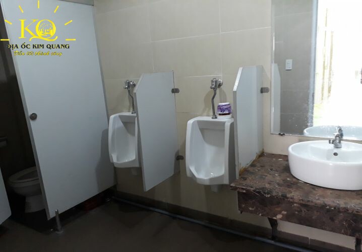 dia-oc-kim-quang-cho-thue-van-phong-quan-1-pasteur-building-8-toilet