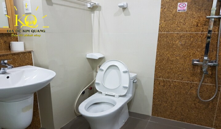dia-oc-kim-quang-cho-thue-van-phong-quan-1-vol-building-5-toilet