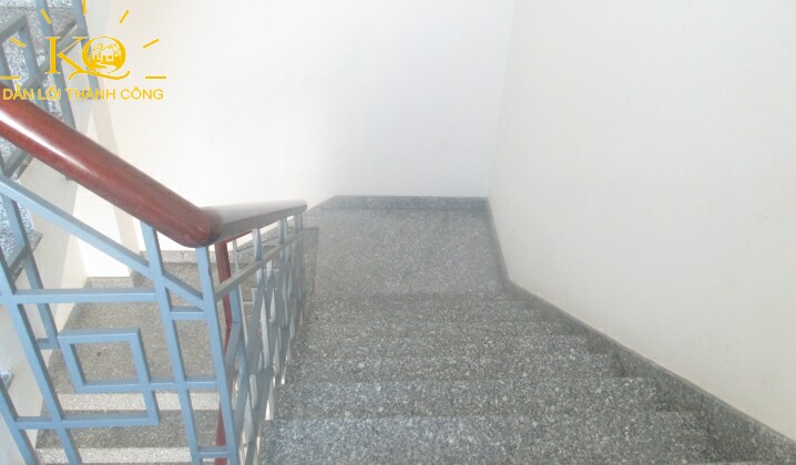 Lối thang bộ tại tòa nhà Comeco Building
