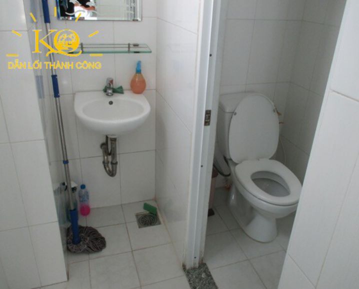 dia-oc-kim-quang-cho-thue-van-phong-quan-binh-thanh-green-building-10-toilet