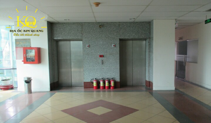 Hệ thống thang máy tại tòa nhà Pasteur building