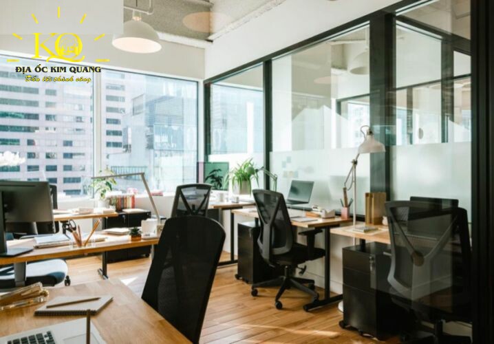 dia-oc-kim-quang-van-phong-tron-goi-etown-central-5-phong-lam-viec-nhieu-nguoi