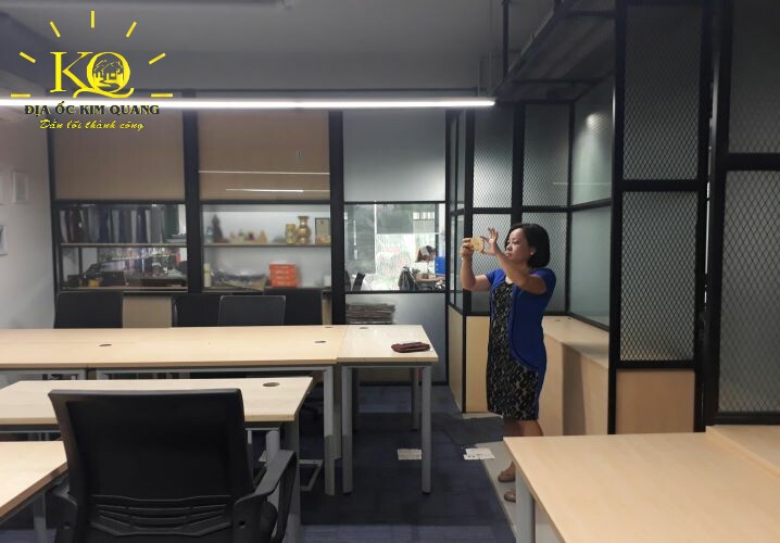 dia-oc-kim-quang-van-phong-tron-goi-the-vista-5-phong-lam-viec-nhieu-nguoi