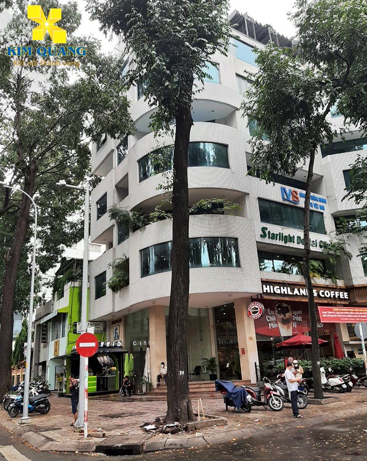 Bên ngoài tòa nhà Hài Nam 1 Building rộng rãi