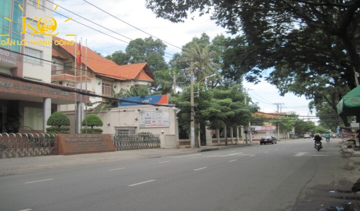 Hình chụp con đường Võ Thị Sáu phía trước tòa nhà