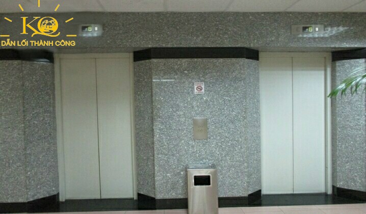 hình chụp hệ thống thang máy