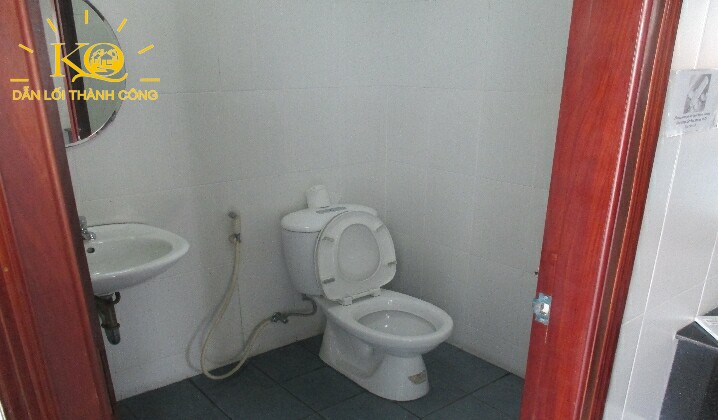 Hình chụp toilet