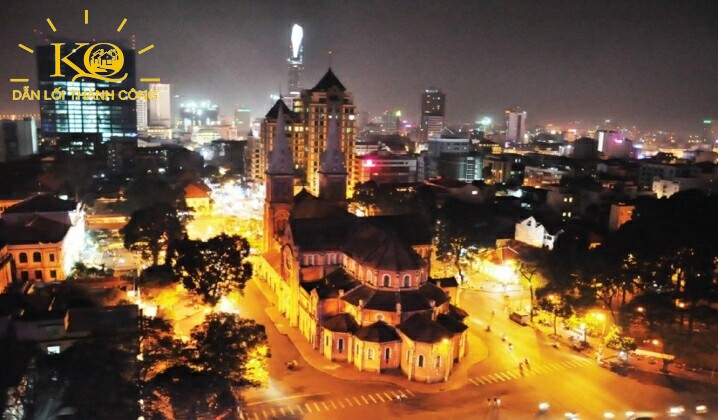 Hình chụp view quan cảnh thành phố về đêm