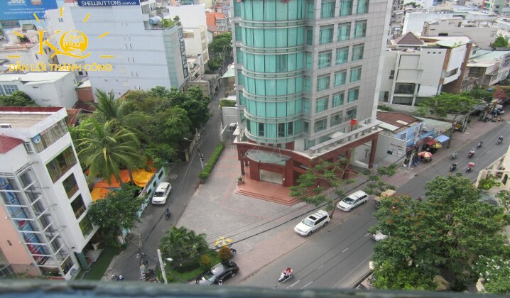 Hình chụp view từ PnCo building